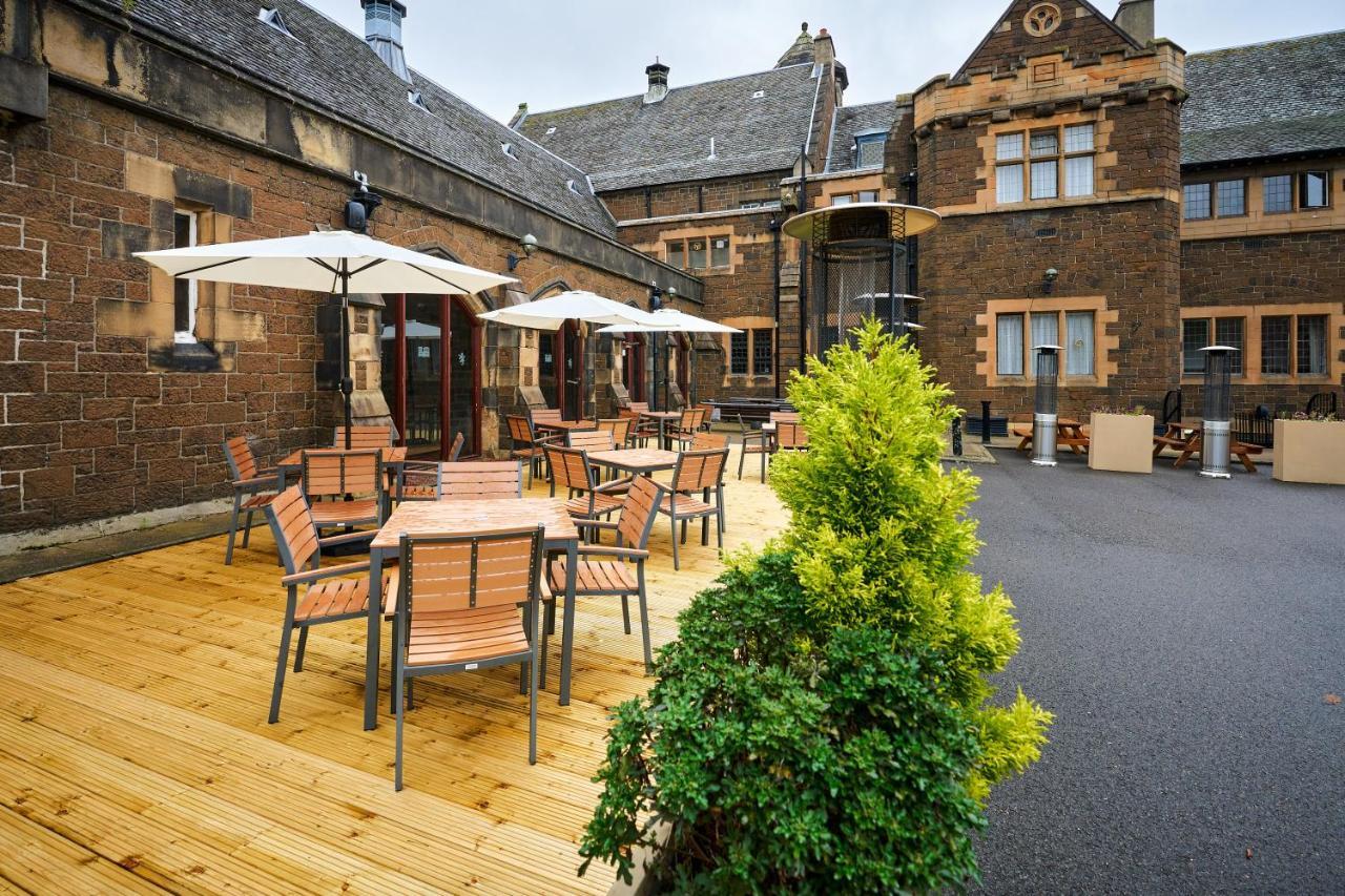 Stirling Highland Hotel- Part Of The Cairn Collection Exterior photo